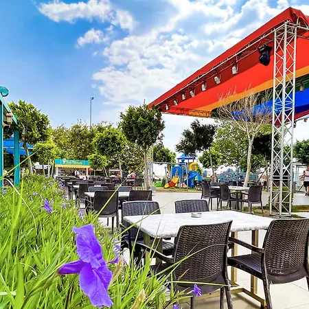 Daima Biz Hotel 5*