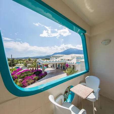Daima Biz - Dolusu Aquapark Access